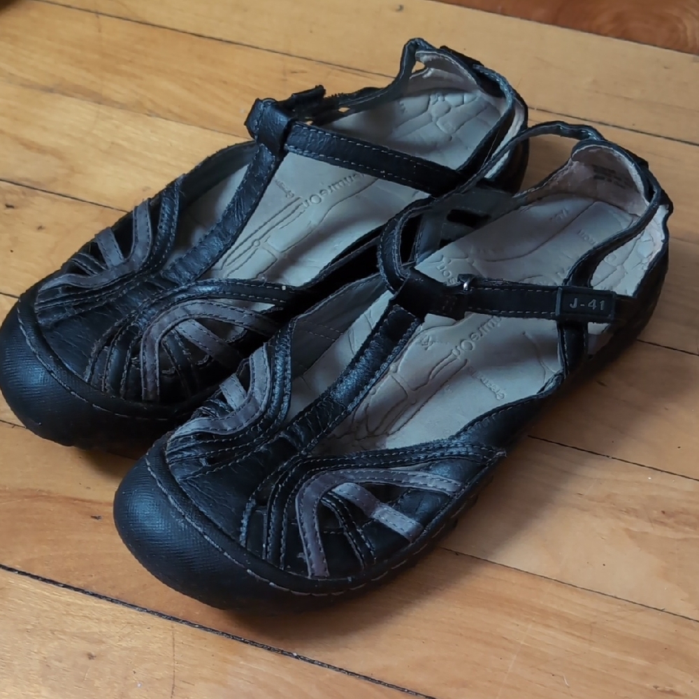 Jeep Engineered Soles Hiking Shoes